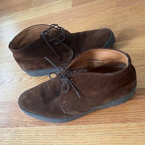 The Snuff Suede Chukka Boot: Timeless Style by Sanders & Sanders